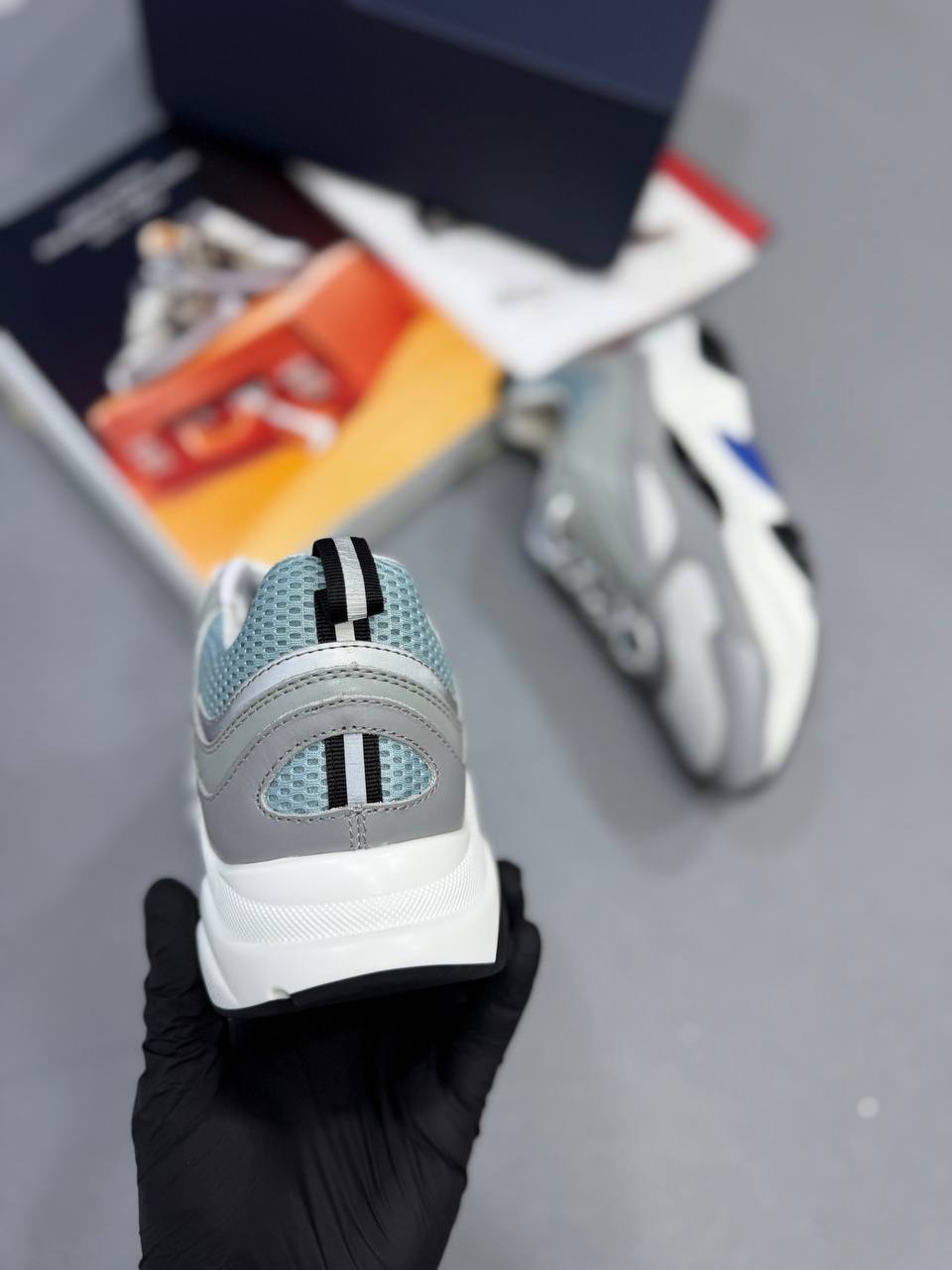 B22 TRAINERS GREY/WHITE/BLUE