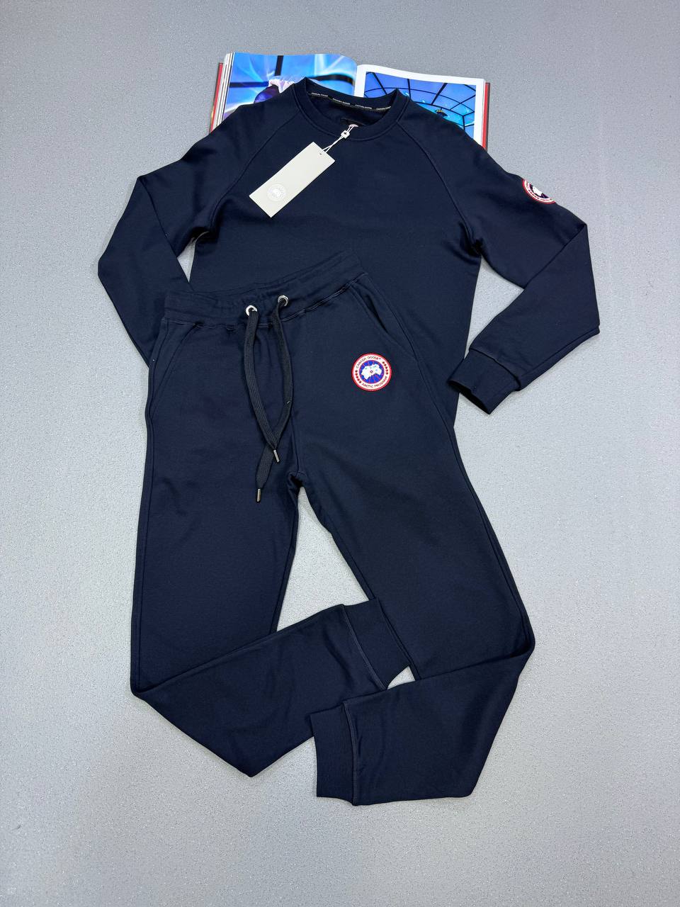 CG ROUNDNECK TRACKSUIT NAVY