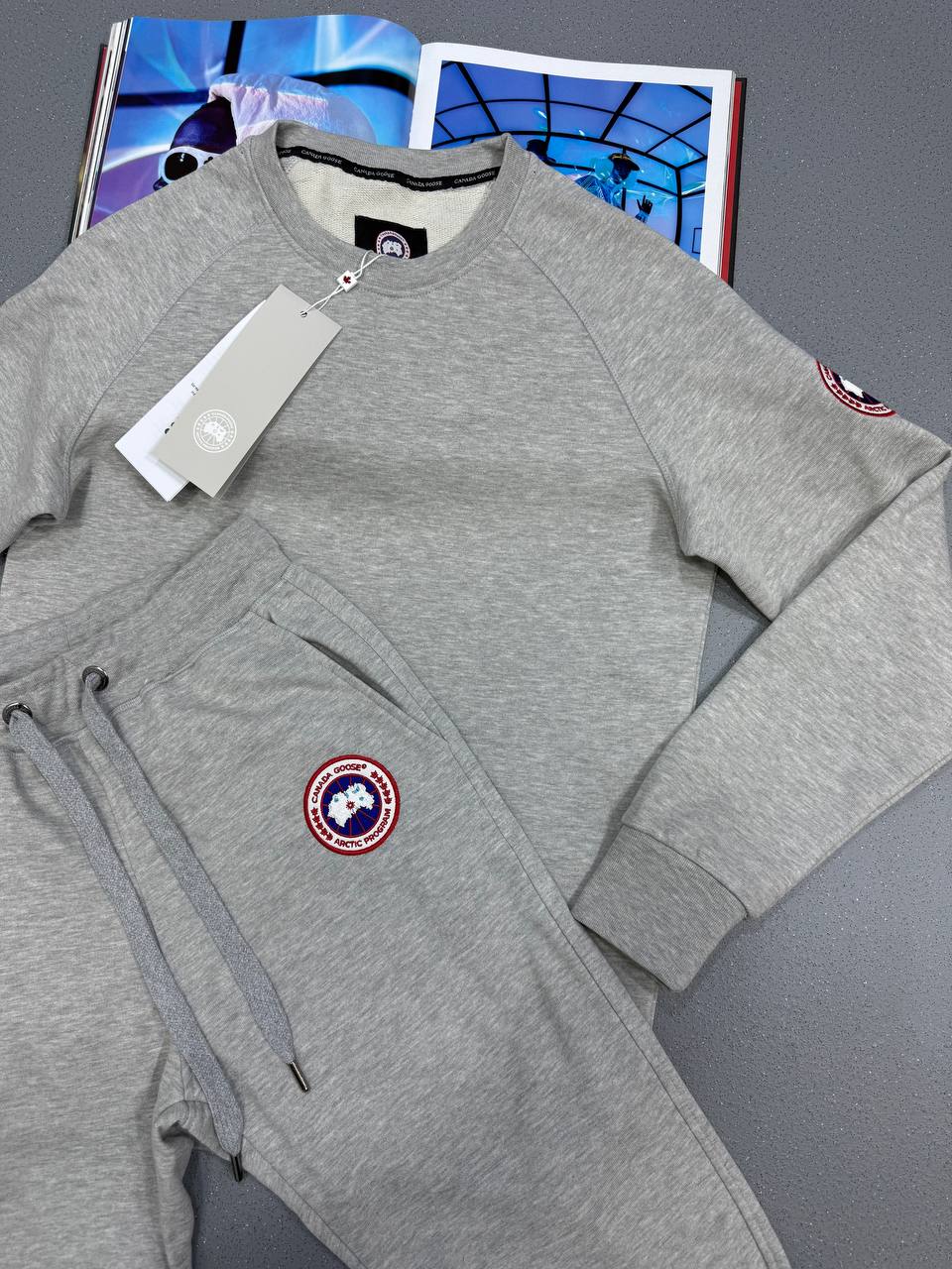 CG TRACKSUIT ROUNDNECK GREY