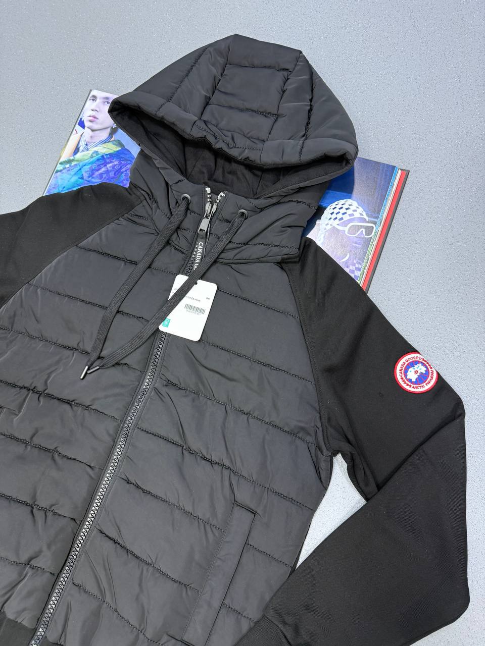 CG ZIP THROUGH JACKET BLACK