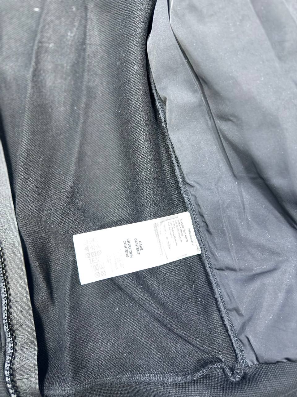 CG HYBRID ZIP THROUGH JACKET GREY