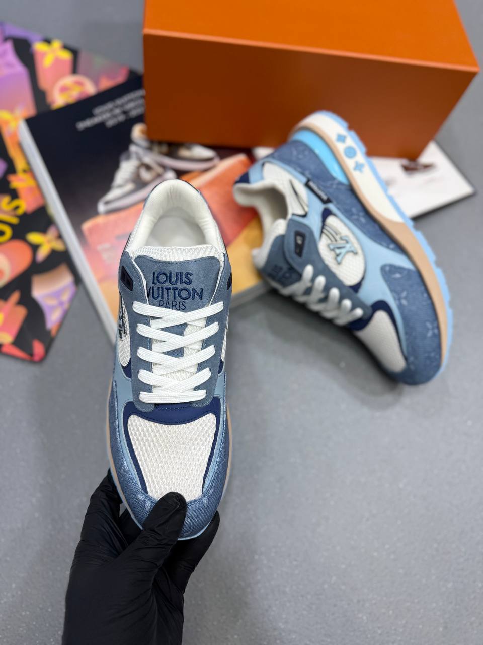 RUNAWAY TRAINERS BLUE