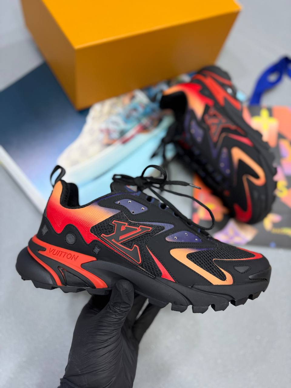 TACTICAL RUNNERS BLACK/ORANGE (PRE ORDER)