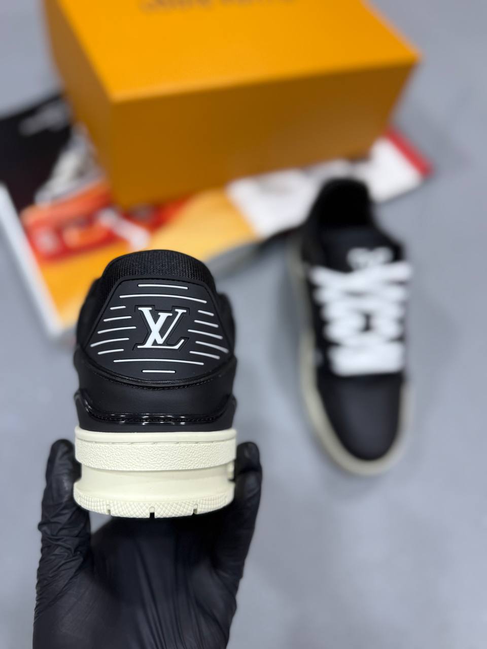 BLACK LEATHER VUITTON TRAINERS