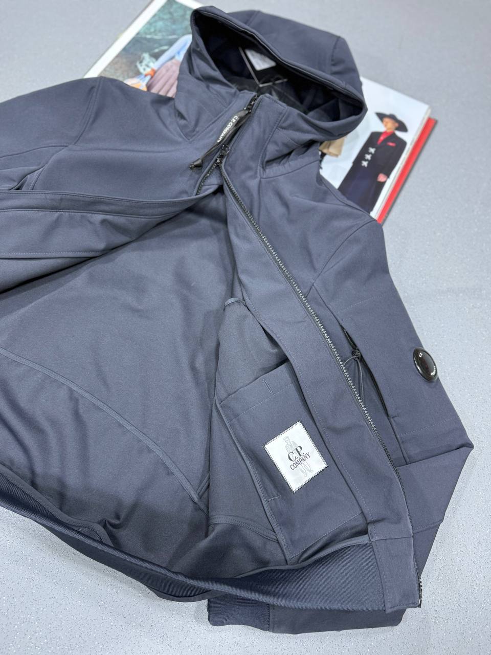 COMPANY SOFT SHELL JACKET GREY