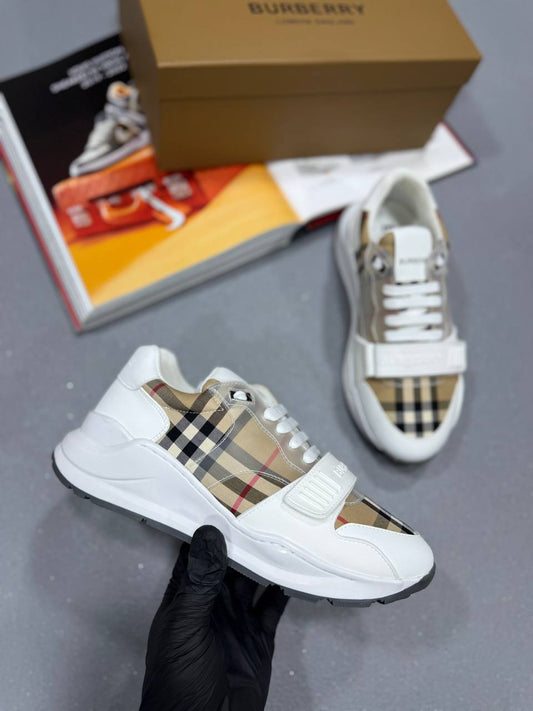 BRBRY STRAP TRAINERS WHITE/CHECKERED