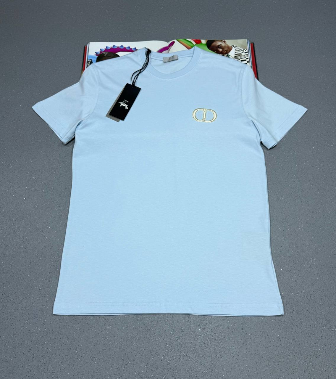 CD LOGO EMBROIDERED T-SHIRT LIGHT BLUE