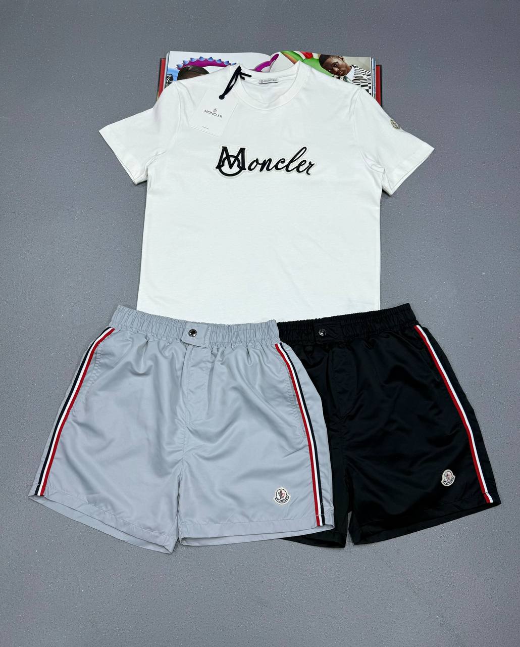 MNCLR VARSITY SHORTS SET W/G