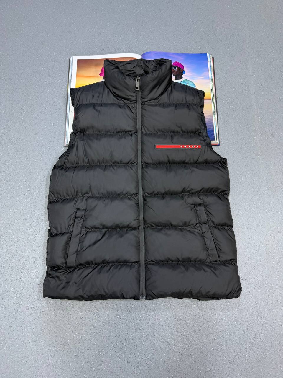 PDA VEST BLACK